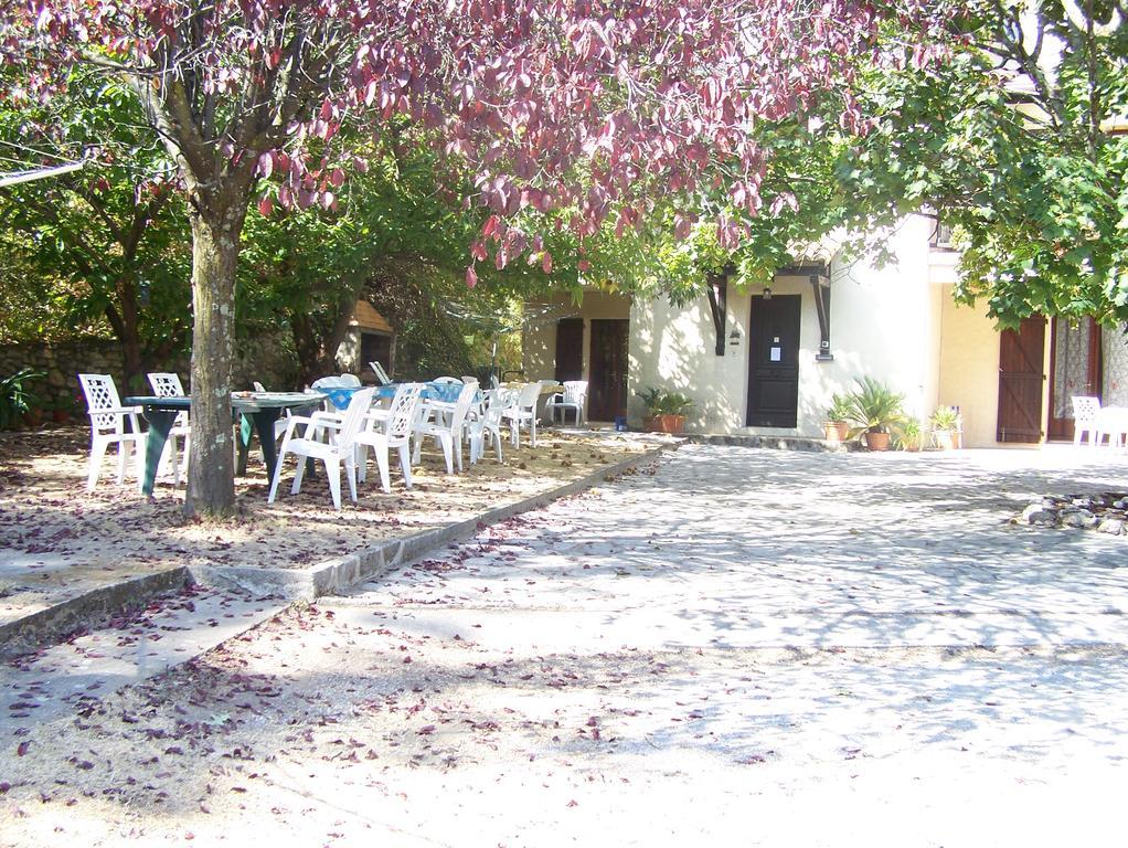 Le Cevenn'Hols Lägenhet Le Vigan  Exteriör bild